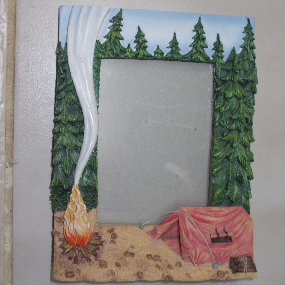 Northern scenic porcelain picture frame 7"x5.5", picture 3.5"x5"